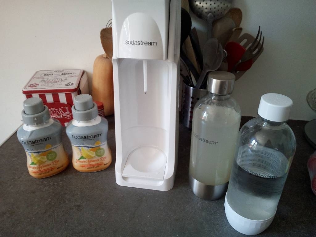 Combien De Temps Dure Une Bouteille De Gaz Sodastream Avis Machine à eau pétillante Sodastream COOL : test et prix