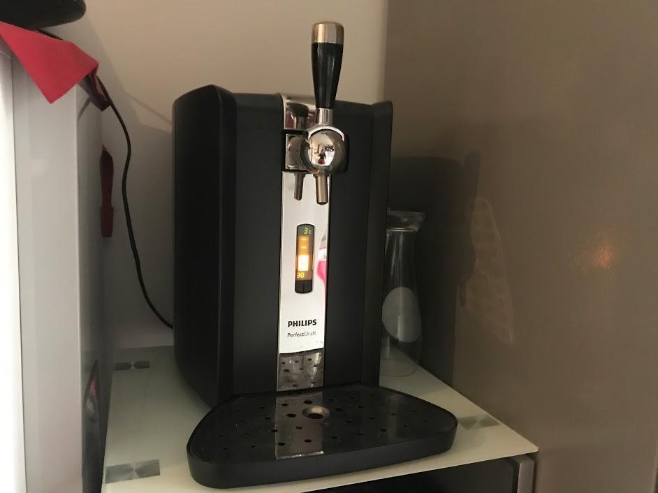 Pompe A Biere Philips : Pompe Tireuse A Biere Perfectdraft Philips