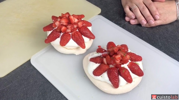 Nos deux pavlova, réussie avec le TM5, très réussie avec le Cooking Chef