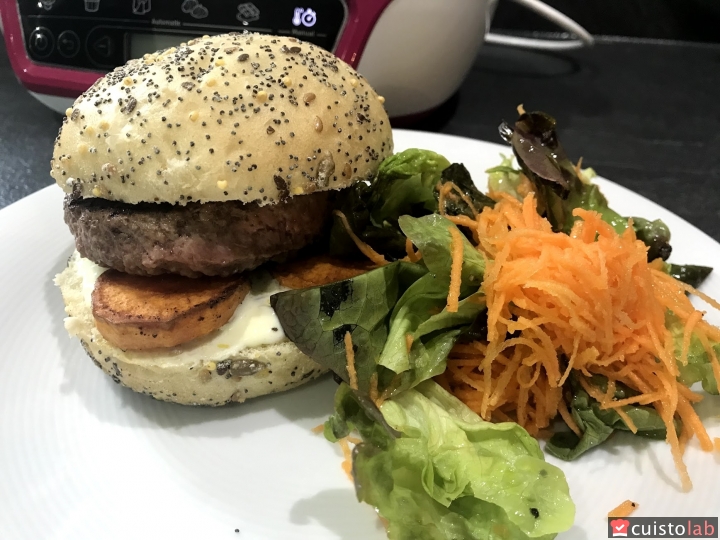 Bon appétit avec ce burger boeuf patate douce