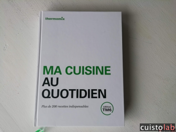 Le livre fourni à l'achat du Thermomix