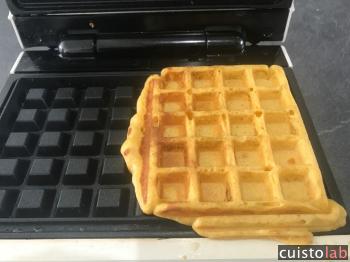 Gaufre à la patate douce dans le gaufrier Tefal