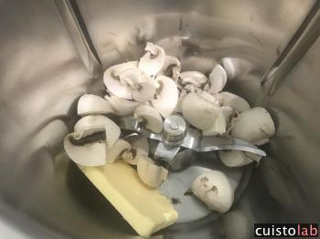 Les champignons dans la cuve