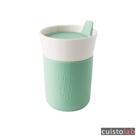 Mug en porcelaine vert pâle de la marque Berghoff