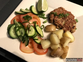 On a testé le burger de thon à la sauce ravigote de chez Hellofresh