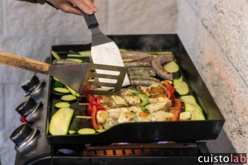 5 apéritifs à faire sur la plancha avec les invités