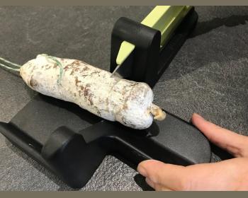Guillotine à saucisson en plastique Le Berger