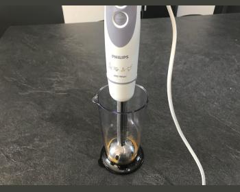 Mixeur plongeant Philips HR1365