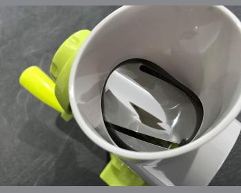 Râpe manuelle à tambour Salade minute