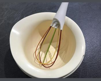 Fouet en silicone 2 en 1