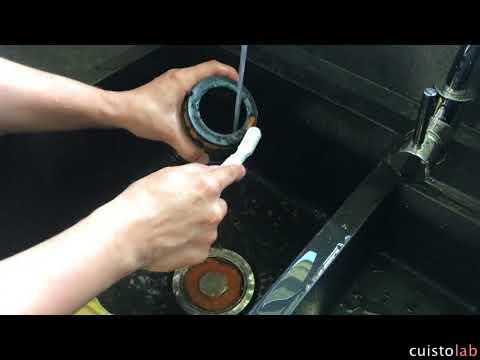 La phase de nettoyage de l'extracteur de Lidl