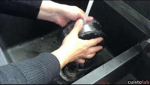 C'est parti pour le nettoyage de l'Extra Press