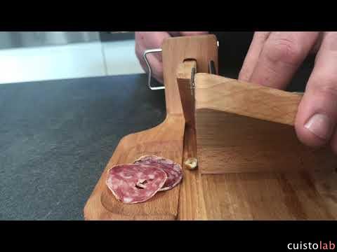 Les premiers tests de la guillotine à saucisson So Apéro