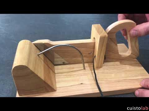 Les premiers tests de découpe du saucisson avec la Glamouric