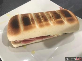 Le panini après 7 minutes au grille-pain