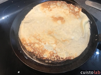 Crêpe retournée