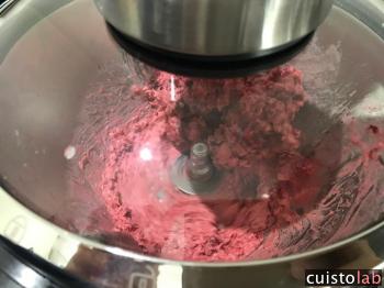 La glace se forme grâce au programme Dessert Glacé