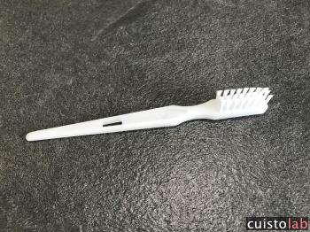 La brosse de nettoyage