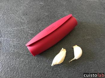 Avis Rouleau épluche ail Joseph Joseph de Joseph joseph