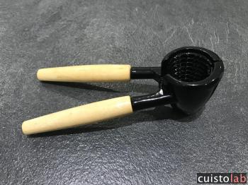 Avis Totally Addict casse-noix ouvre-bouteille KU6091 de Totally addict