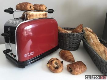 Avis Russell Hobbs 23330-56 grille pain avec 2 fentes rouge 1670 W de Russell Hobbs