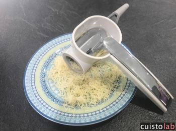 Avis Râpe à fromage Leifheit  03148 Comfortline de Leifheit