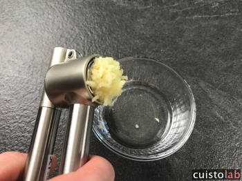 Avis Presse-ail Koncis de Ikea