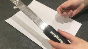 Zesteur Microplane avec la noix de muscade