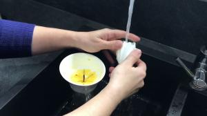 Carafe presse agrumes Vacuvin nettoyage